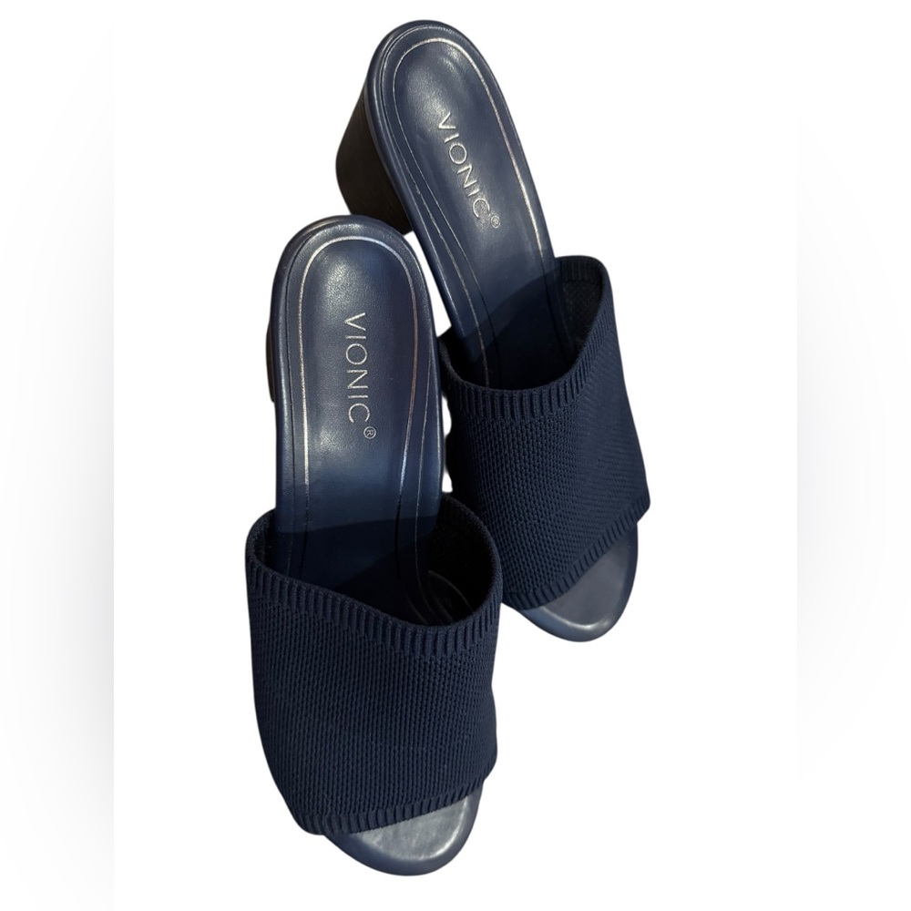 Vionic Navy Knit Block Heel Sandals Size 9.5 Worn Once Excellent Condition
